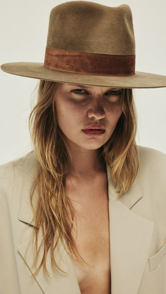 Alara Hat