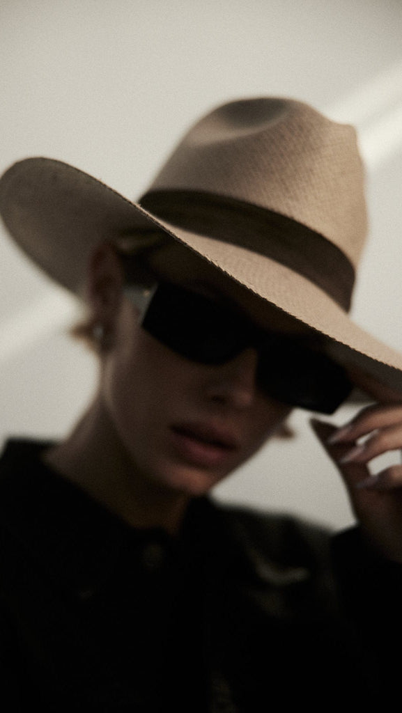 Marcell Hat